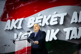 Thủ tướng Hungary: Viện trợ quân sự cho Ukraine làm suy yếu EU