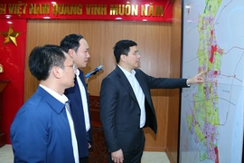 Phó Bí thư Thường trực Tỉnh ủy Nguyễn Hồng Phong  thăm, làm việc tại xã Hoa Lộc