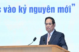 Xây dựng con người Việt Nam phát triển toàn diện, môi trường văn hóa nhân văn, văn minh và hiện đại