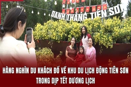Du khách đổ về Khu du lịch Động Tiên Sơn trong kỳ nghỉ Tết Dương lịch