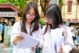 Nhiều trường đại học điều chỉnh tổ hợp xét tuyển, ưu tiên phương thức kết hợp