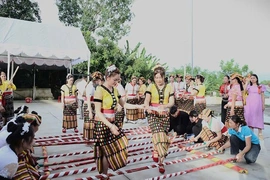 Xây dựng nếp sống văn hóa, văn minh theo yêu cầu mới