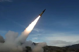 Anh khởi động dự án phát triển tên lửa đạn đạo tầm xa hỗ trợ Ukraine