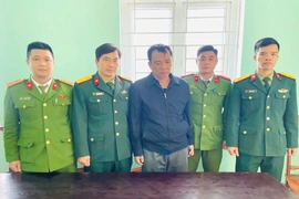 Công an phường Nguyệt Viên phối hợp bắt đối tượng trốn truy nã 31 năm