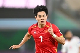 Đình Bắc thắng áp đảo tại AFC; Real Madrid tái đấu Benfica của Mourinho