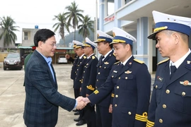 Phó Chủ tịch Thường trực UBND tỉnh Mai Xuân Liêm thăm, kiểm tra tình hình sản xuất, đời sống Nhân dân