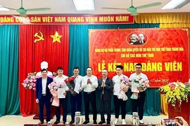 Vinh dự, tự hào được đứng trong hàng ngũ của Đảng