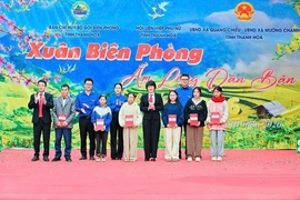 Mang phồn thịnh&nbsp;đến khách hàng