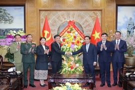 Đoàn đại biểu cấp cao tỉnh Hủa Phăn chúc Tết Bính Ngọ tỉnh Thanh Hóa