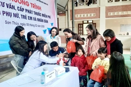 Ấm tình biên cương