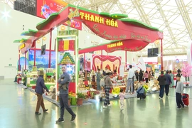 Gần 25 nghìn lượt khách tham quan gian hàng Thanh Hóa tại Hội chợ Mùa Xuân