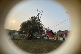 Lề xưa, nếp cũ