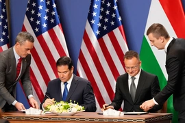 Mỹ - Hungary ký thỏa thuận hợp tác hạt nhân dân sự