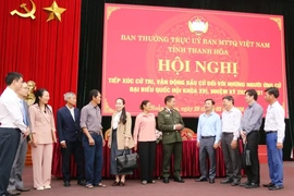 Hội nghị tiếp xúc cử tri, vận động bầu cử với những người ứng cử ĐBQH khóa XVI tại đơn vị bầu cử số 1