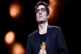 Bộ phim “Gelbe Briefe” thắng giải Gấu Vàng tại Liên hoan phim Berlin