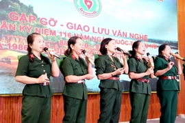 Ban Công tác nữ cựu TNXP tỉnh giao lưu văn nghệ kỷ niệm ngày Quốc tế Phụ nữ 8/3