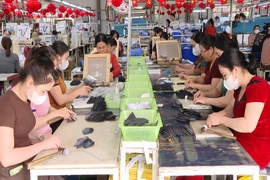 Tăng tốc sản xuất, doanh nghiệp tập trung “hút” lao động đầu năm