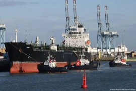 Bỉ Pháp tạo tiền lệ bắt giữ tàu chở dầu Nga
