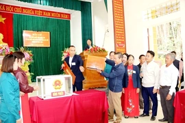 Xã Định Tân vận hành mẫu quy trình&nbsp;bỏ phiếu bầu cử&nbsp;