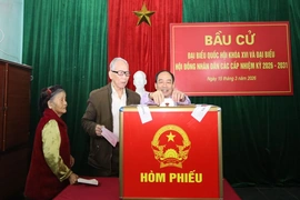 [Cập nhật] - Ngày bầu cử 15/3: Cử tri toàn tỉnh tham gia bỏ phiếu “Chung ngày hội lớn”