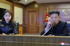 Nhà lãnh đạo Triều Tiên Kim Jong Un tiếp tục thị sát nhà máy sản xuất đạn dược