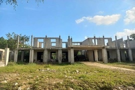 Tháo gỡ khó khăn cho những công trình&nbsp;trường học xây dựng dang dở