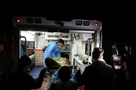 Afghanistan cáo buộc Pakistan không kích bệnh viện khiến 400 người thiệt mạng