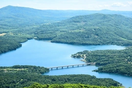 Trải nghiệm chùa Am Các, hồ Hao Hao