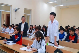 Chuyện dạy văn hóa cho vận động viên thể thao