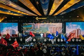 Gần 2.000 “chiến binh” chào đón siêu phẩm mới của dự án Xanh Island