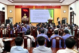 Nâng cao kỹ năng nhận diện, đấu tranh, phản bác các quan điểm sai trái, thù địch trên không gian mạng