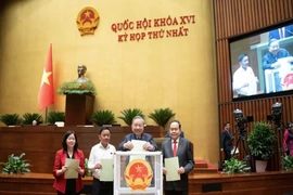 Chủ tịch Quốc hội ký ban hành 4 Nghị quyết của Quốc hội về nhân sự