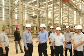 Chủ tịch UBND tỉnh Nguyễn Hoài Anh kiểm tra tiến độ triển khai các dự án trọng điểm tại Khu Kinh tế Nghi Sơn