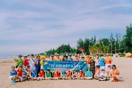 Du lịch biển Thanh Hóa - Bản hòa ca của bản sắc và hiện đại (Bài 2):&nbsp;Từ nghỉ mát đến nghỉ dưỡng, từ một mùa đến “bốn mùa hương sắc ”