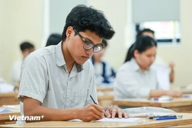Hôm nay, thí sinh bắt đầu thử đăng ký dự thi tốt nghiệp Trung học Phổ thông