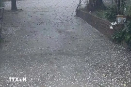 Thời tiết ngày 18/4: Vùng núi và trung du Bắc Bộ có mưa dông, nguy cơ mưa đá