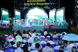 “Hải Hòa biển hát - Khát vọng vươn xa”