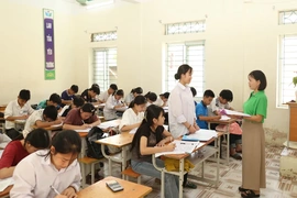 Dạy tăng giờ và câu chuyện thù lao