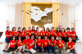 Lamori - bản hòa ca ngày thống nhất