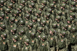 Nga tổ chức duyệt binh Ngày Chiến thắng không có khí tài trong bối cảnh xung đột kéo dài