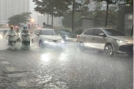 Thanh Hóa mưa dông mạnh từ chiều và tối nay, cảnh báo lốc sét và mưa đá