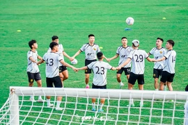 Đông Á Thanh Hóa quyết đấu Hà Nội: Thử thách lớn cho đội bóng xứ Thanh