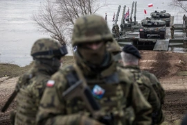 NATO đồng loạt tập trận quân sự quy mô lớn dọc biên giới Nga