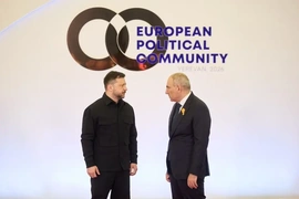 Cuộc tiếp xúc hiếm hoi của Tổng thống Zelensky với lãnh đạo Armenia và Georgia