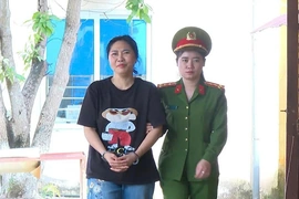 Bắt đối tượng “lừa” góp vốn đầu tư và nhận tiền “chạy” giấy tờ đất đai