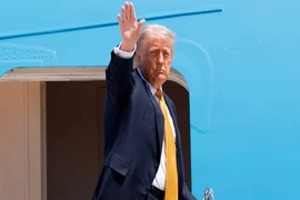 Tổng thống Mỹ&nbsp;Donald Trump bắt đầu công du Trung Quốc