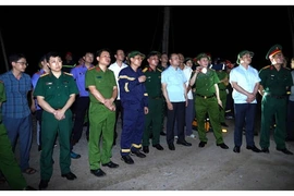 Khẩn trương triển khai cứu nạn vụ sạt lở đá tại xã Cẩm Tú