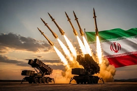 Iran tuyên bố sẵn sàng cho “cuộc chiến lịch sử”