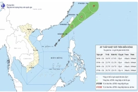 Áp thấp nhiệt đới cách đặc khu Hoàng Sa khoảng 650km
