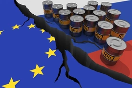 EU cân nhắc điều chỉnh cơ chế trần giá dầu Nga giữa biến động thị trường năng lượng